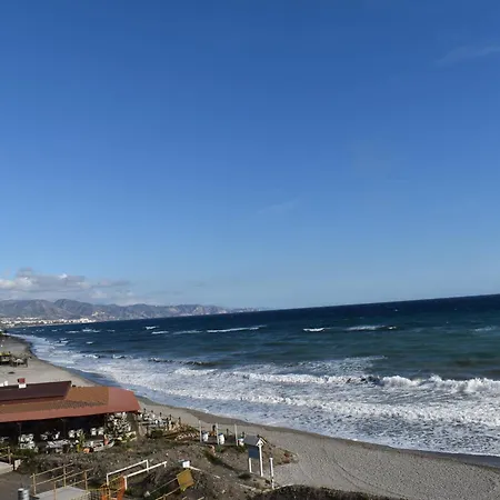 Vista Al Mar *